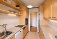 Wohnraum mit Potenzial – großzügige Wohnung mit zwei sonnigen Loggien