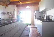 "Bezauberndes Zweifamilienhaus in Waldzell" Willkommen in deinem neuen Zuhause