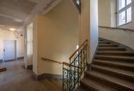 +++NEU+++ 3-Zimmer Altbau-Wohnung (sanierungsbedürftig), großes Umbaupotenzial