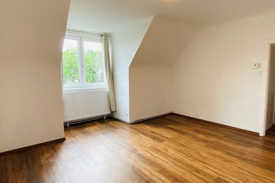 "2-Zimmer Dachgeschosswohnung in ruhiger Lage", Wohnung-kauf, 199.000,€, 1110 Wien 11., Simmering