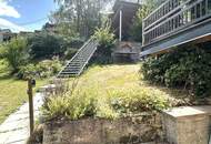 Kleines Haus mit Garten und Carport für Hobbygärtner