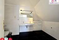 Skyline-Feeling mit Whirlpool &amp; 28 m² privater Dachterrasse-Design Maisonette auf 2 Ebenen