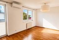 MITTEN DRIN. GROSSZÜGIG WOHNEN. – 3 ZIMMER, LOGGIA & STELLPLATZ AM SCHWECHATER HAUPTPLATZ | ZELLMANN IMMOBILIEN