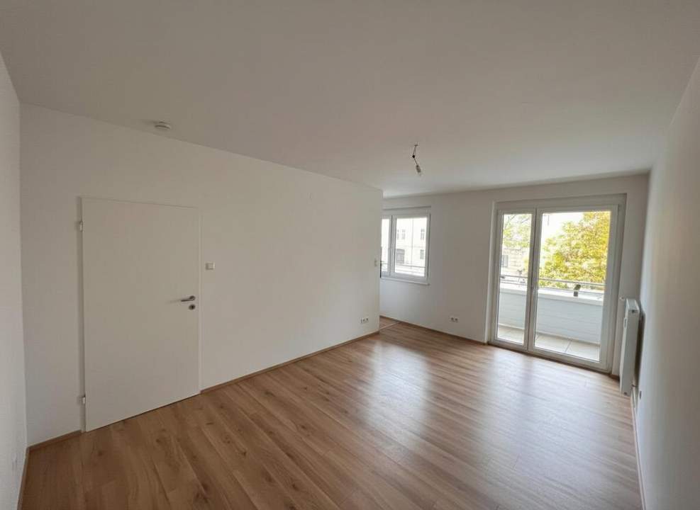 Zur Miete: Gepflegte 2-Zimmer-Wohnung mit Loggia in der Innenstadt