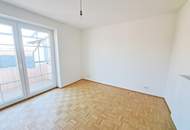 Zentrale 2-Zimmer-Wohnung mit Balkon und Einbauküche in Neumarkt