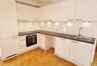 AUGARTEN-NÄHE, FÖRSTERGASSE, klimatisiertes 93 m2 Dachgeschoß, 3 Zimmer, Komplettküche, 2 Bäder, Parketten, Fernblick