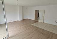 Unbefristete 4-Zimmer-Wohnung mit Balkon UND Terrasse!