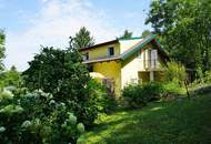 Idyllisches Wohnhaus in sonniger Waldrandlage im Heimbautal