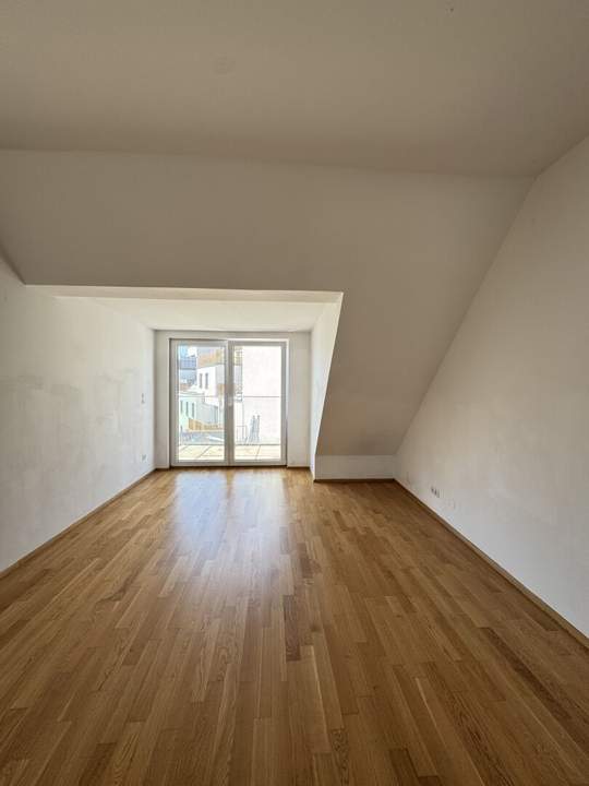 Exklusiver 3-Zimmer Dachgeschoss-Neubau mit zwei Terrassen in Bestlage nahe Kagraner Platz