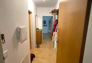 Wohnen im grünen Stadtteil Ebelsberg! 3-Raum-Wohnung mit Balkon!