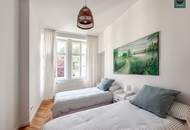 Provisionsfrei: Hietzinger Zentrum - Großzügige Altbauwohnung mit Balkon in absoluter Bestlage!