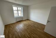 30 Minuten ins Stadtzentrum Wien: Sanierte Starterwohnung in Bad Vöslau in Ruhelage