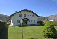 Traumlage trifft Raumwunder: Gepflegtes 8-Zimmer-Haus mit Garten und Ausblick