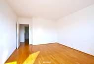 Großzügige Dachgeschosswohnung mit 3 Terrassen und Fernblick ins Grüne