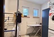 Saniertes Einfamilienhaus mit Sauna, Doppelcarport, zwei Garagen und Nutzwasserbrunnen in zentraler Lage