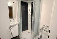 Charmante 2 Zimmer Wohnung mit Potenzial zur 3 Zimmer Lösung !