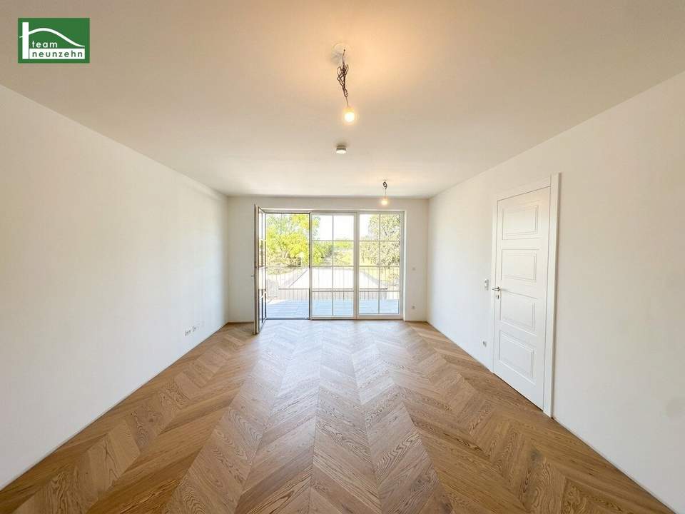 1. Reihe fußfrei - Traumwohnung direkt an der Donau im exklusiven Wohngebäude!