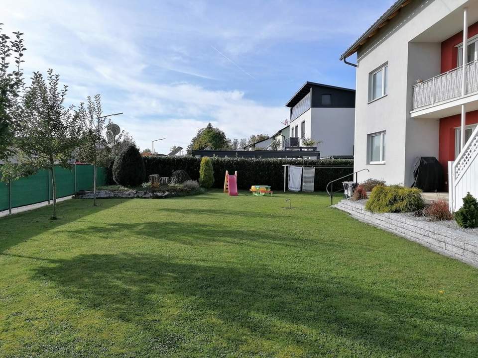 TOP CHANCE – 4-Zimmer-Erdgeschosswohnung mit exklusiver Gartennutzung!