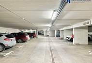 Großzügige 4-Zimmer-Dachgeschosswohnung mit Terrasse und Tiefgaragenplatz in absoluter Ruhelage nahe U-Bahn