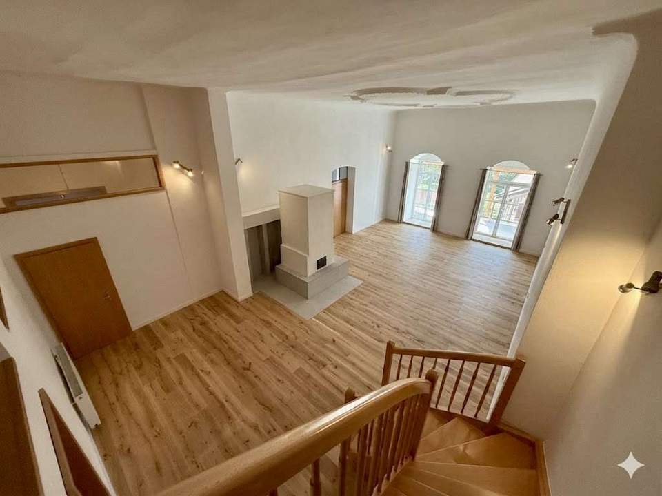 Exklusive Traumwohnung mit 205 m², Galerie, Terrasse &amp; großem Gartenparadies!