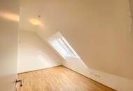 Exklusives Penthouse mit Terrasse, Weitblick &amp; Tiefgarage // Exclusive Penthouse with Terrace, Panoramic Views &amp; Underground Parking //