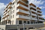 RIESIGE DACHTERRASSE + HOCHWERTIGE AUSSTATTUNG + SÜD/WEST Ausrichtung + Tiefgarage! Nur 7 Min. von Graz entfernt!