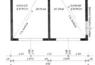Geräumiges Wohnhaus mit Garagen, tolles Grundstück am Waldrand