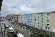 Sanierungsbedürftige 3-Zimmerwohnung mit Möglichkeit zur Umgestaltung beim Erich-Auer-Park