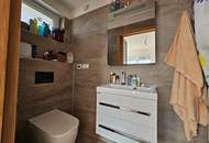 Lichtdurchflutetes Haus mit viel Platz!