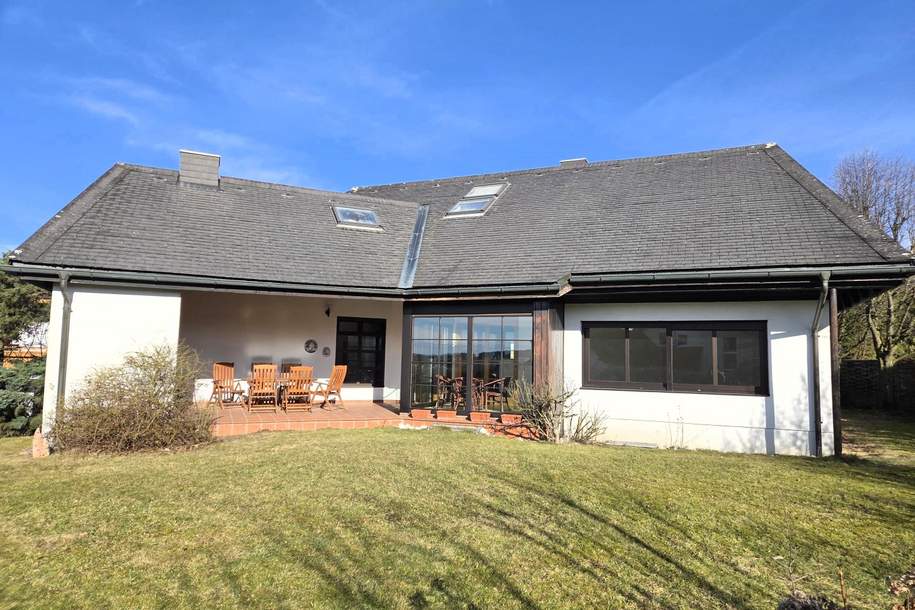 Exklusive Villa mit Christkindlblick in renommierter Siedlung auf 950 m² Grund, Haus-kauf, 647.000,€, 4400 Steyr(Stadt)