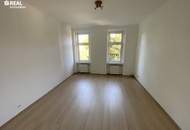Altbau, 2 Zimmer bezugsfertig
