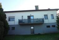 Gepflegtes Einfamilienhaus mit Pool in Top Lage !