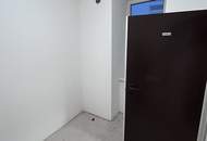 Ideale Möglichkeit zur Kurzzeitvermietung - Geschäftslokal mit Balkon in den ruhigen Innenhof