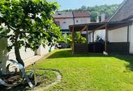 Einfamilienhaus mit Garage &amp; Wintergarten in Ortsrandlage