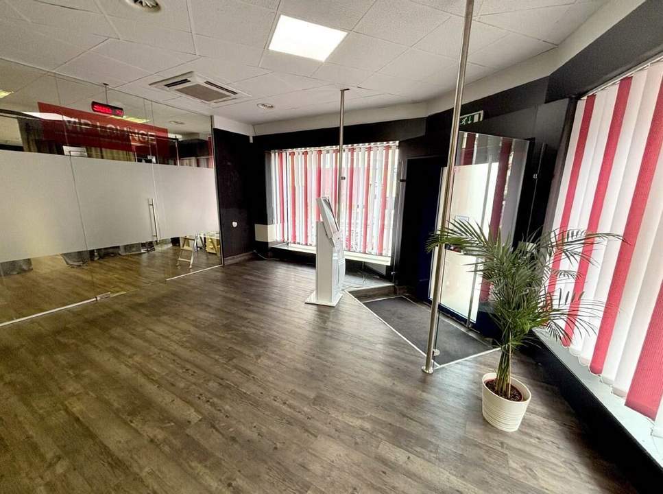 Geschäftslokal Klimatisiert! Branchenfrei