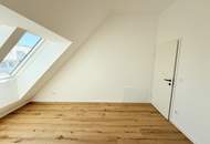 Schöne 3-Zimmer Dachgeschosswohnung in absoluter Ruhelage