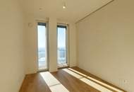 Exklusiver 3-Zi.-Erstbezug mit Sauna &amp; Skylineblick