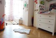 Prachtvolle Beletage mit Balkon in Bestlage am Rochusmarkt! Komplett möbliert.