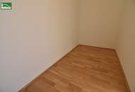 Eine ganz besondere Wohnung für Sonnenanbeter (Anlegerpreis - Netto) - hell im DG mit Küche und Klima-Vorbereitung - sofort beziehbar