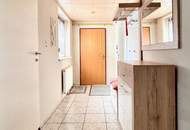 Gepflegtes Haus mit uneinsehbarem Garten