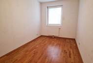 FAMILIENHIT, DACHGESCHOSS, 103 m2 Neubau mit Loggia und Balkon, Wohnküche, 3 Zimmer, Wannenbad, Parketten, Holbeingasse