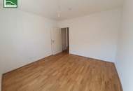 Wundervolle 2-Zimmer-Wohnung mit großer privater Außenfläche!