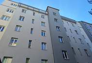 Helle 2-Zimmer Wohnung, Gebäude komplett saniert, ruhige Lage