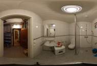 Haus mit zwei Wohneinheiten und Gartenidylle