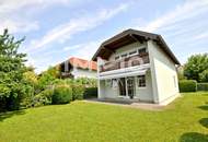 Geräumiges, sehr gepflegtes Haus mit Garten, Terrasse und großem Balkon, Garage - Zentrale Ruhelage