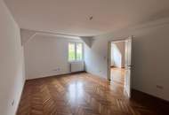 " Großzügiges Wohnen in historischer Villa in Pressbaum "