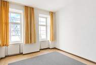 Charmante 2-Zimmer-Altbauwohnung mit Potenzial in zentraler Ruhelage