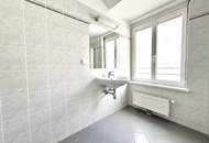 DG-Traum | 2-Zimmer-Wohnung + moderne Küche & Tageslichtbadezimmer – in stilvoll saniertem Altbau