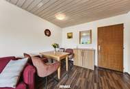 Charmante Zwei-Zimmer-Wohnung mit Stellplatz, touristisch vermietbar