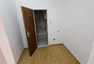 unbefristet | große 2 Zimmer-Wohnung